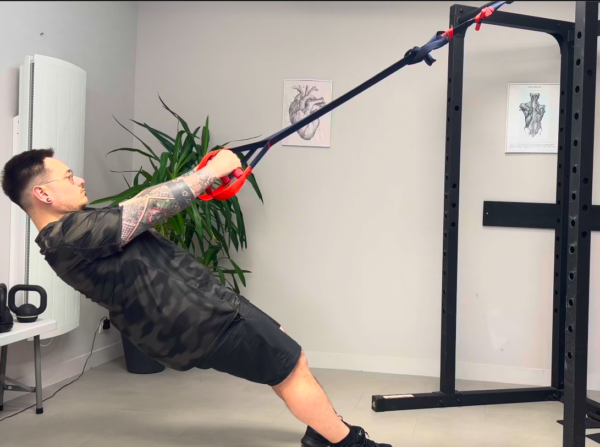 Rameur dos TRX