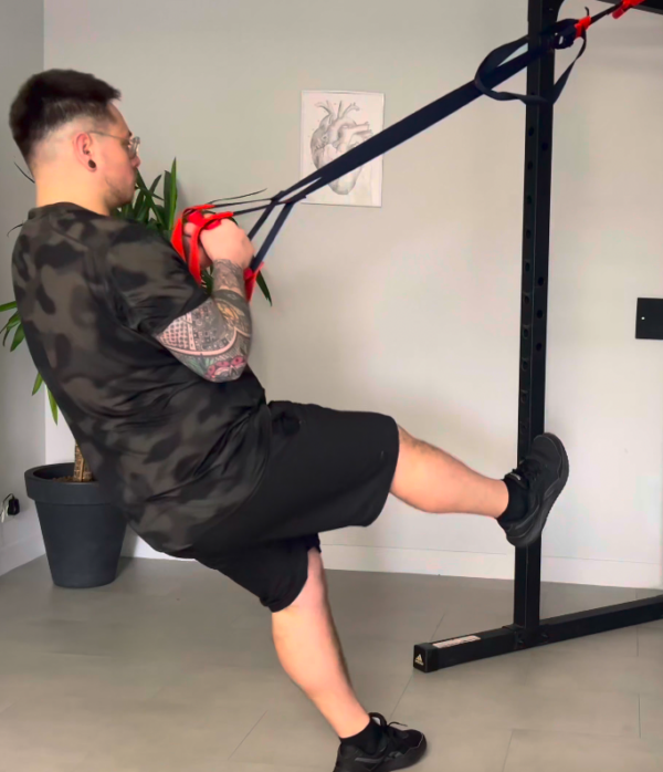 Squat sur une jambe TRX