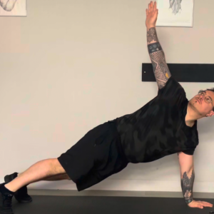 Rotation épaule en gainage