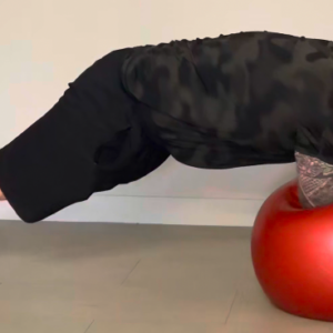 Gainage cercle sur Swiss Ball