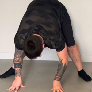 Flexion avant avec jambes tendues