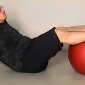 Dips avec les jambes sur Swiss Ball